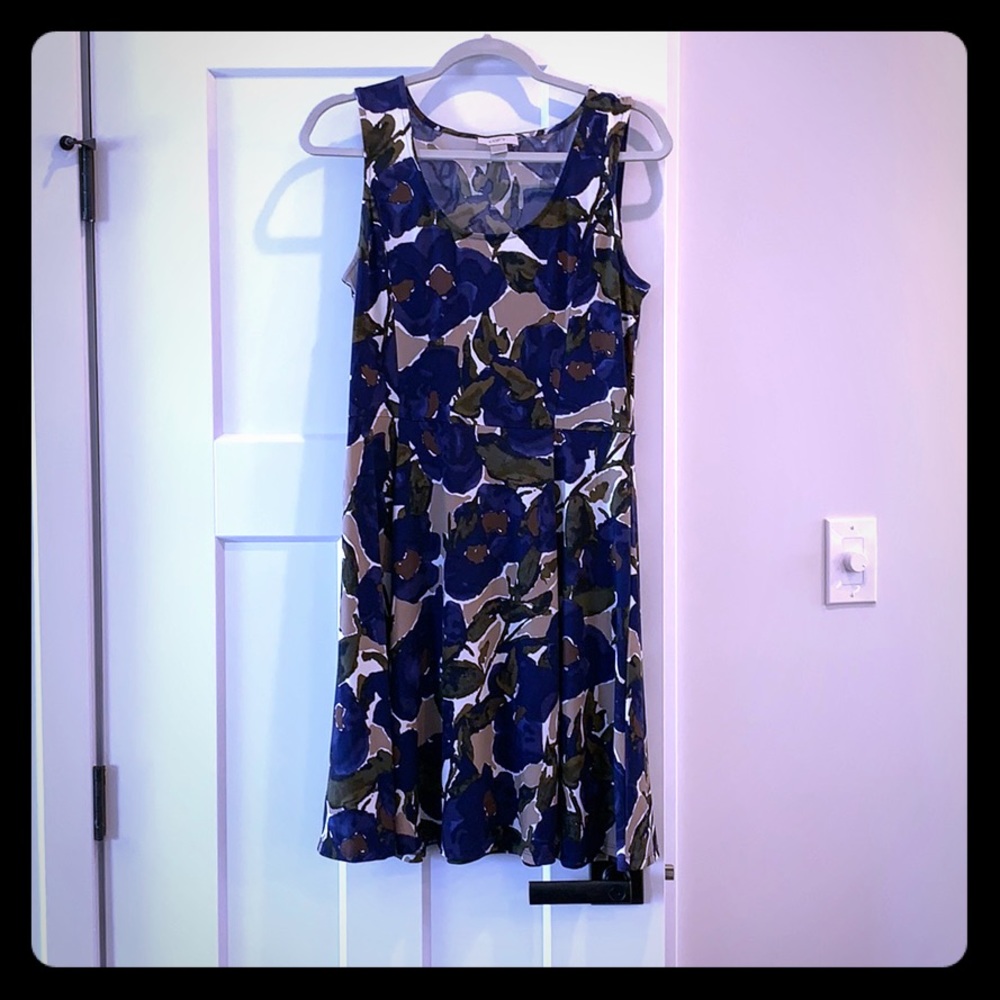 Loft Dress Medium